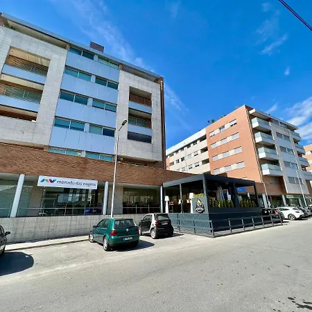 Privado E Entrada Independente Com Aquecimento E Terraco - Vila Centro * Braga